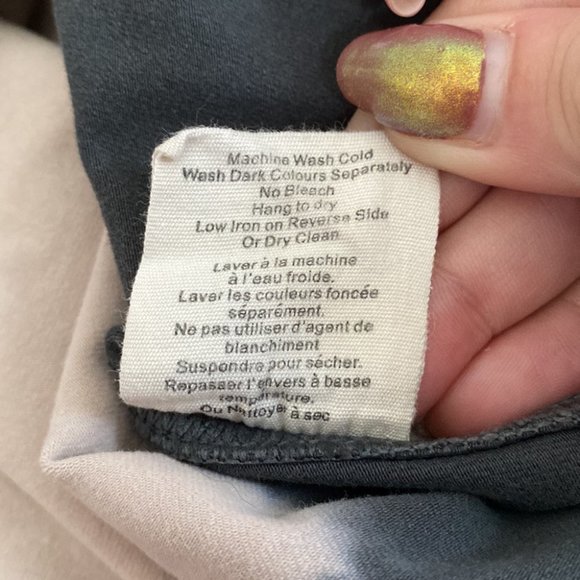 5/$25 Wilfred (Aritzia) Grey/Cream Tie Dye Bodycon Mini Skirt - Picture 5 of 7